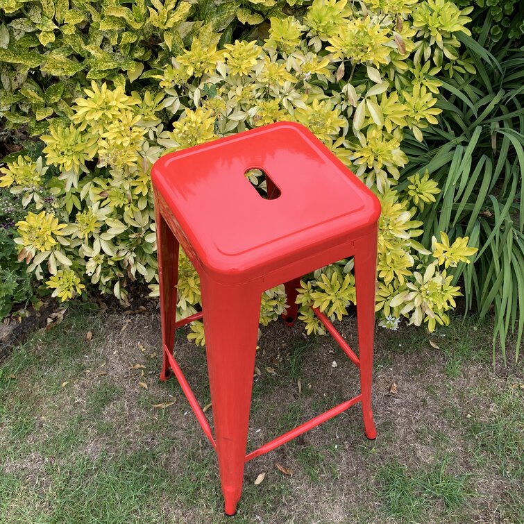 Outdoor metal deals stool